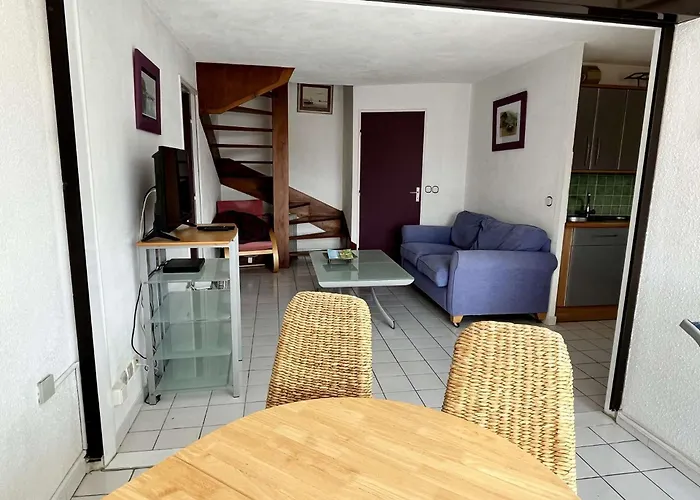 Sur Mer- 4 Pieces Ar370-050 Appartement *